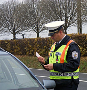 rendőrségi közúti ellenőrzés-370