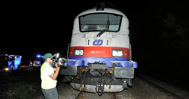 Tragédia a síneken: a képviselő a vasúttal egyeztetett