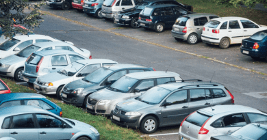 Új társasházak: parkolási szigorítás következik