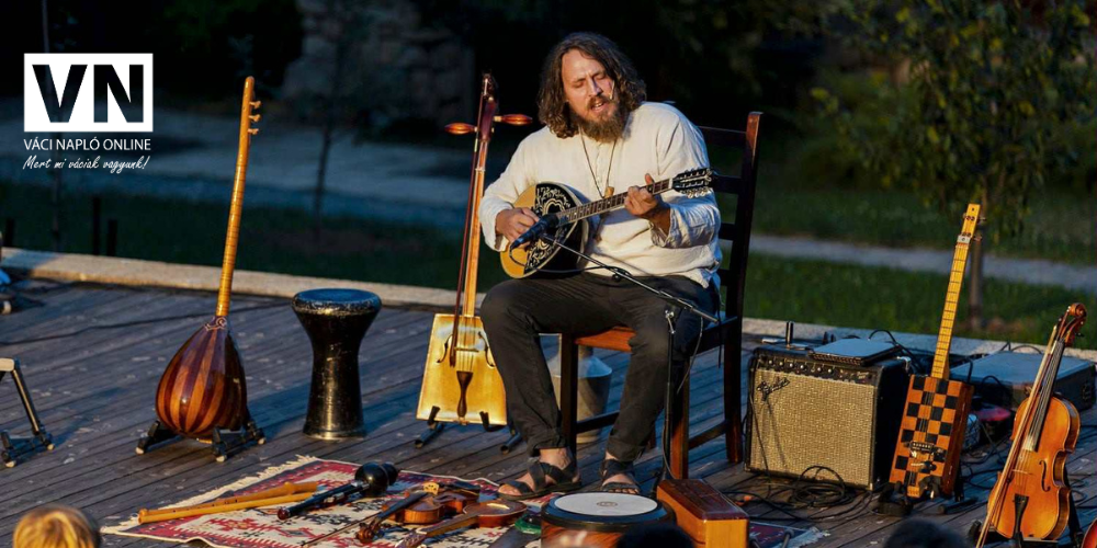 Először szólal meg a Hangszervándor című előadás Vácon