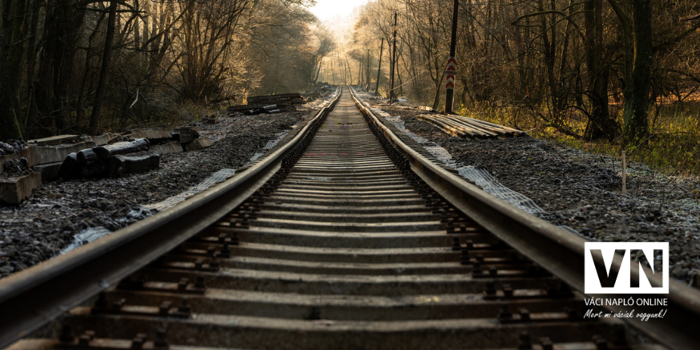 gyarmativonalfeluj2vn